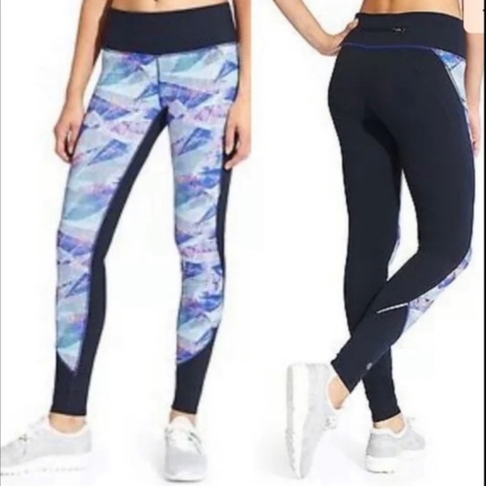 Athleta Luminous Powder Peak Leggings Navy with Multicolor Pattern Size Small